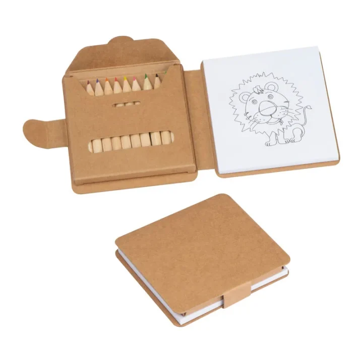 Carte de colorat ecologic cu 12 creioane colorate, RUFUS, 23590